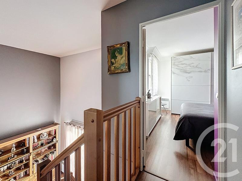 Appartement - 98 m² - 5 pièces