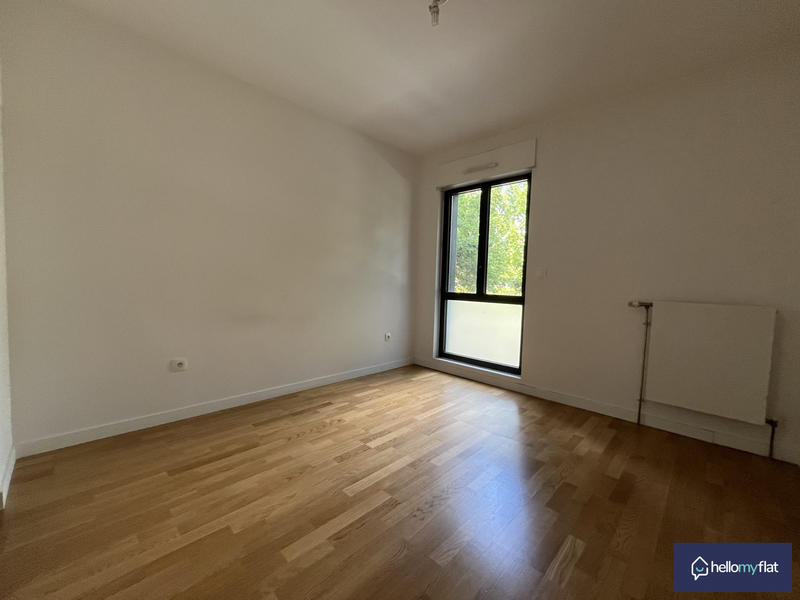 Appartement - 81 m² - 3 pièces
