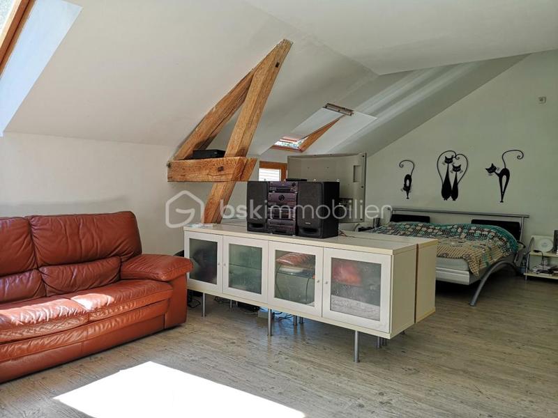 Maison - 326 m² - 11 pièces