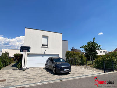 Maison - 145 m² - 6 pièces