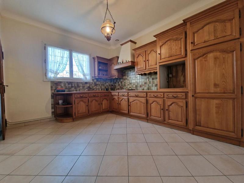 Maison - 104 m² - 4 pièces