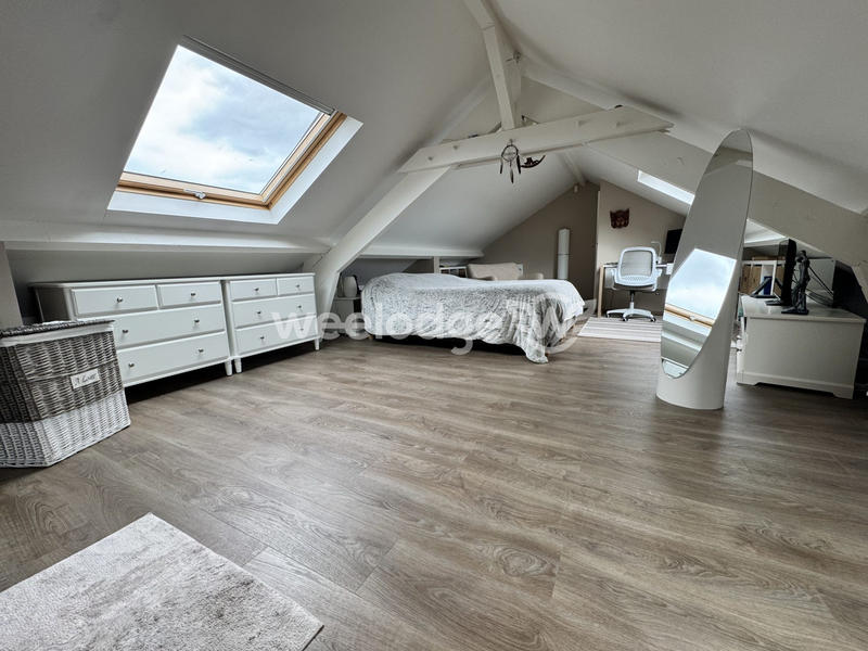 Maison - 75 m² - 5 pièces