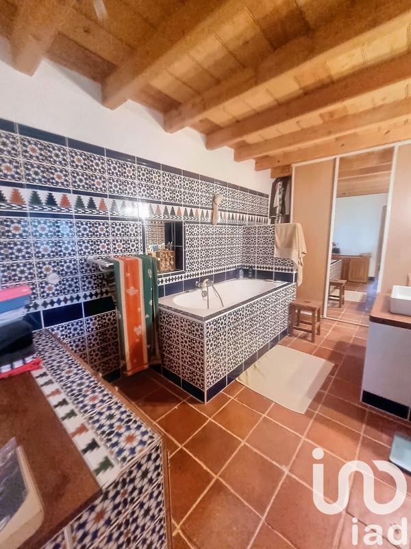 Maison - 290 m² - 11 pièces