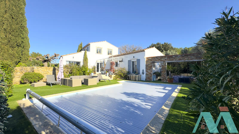 Maison - 190 m² - 7 pièces