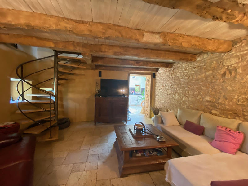 Maison - 141 m² - 7 pièces