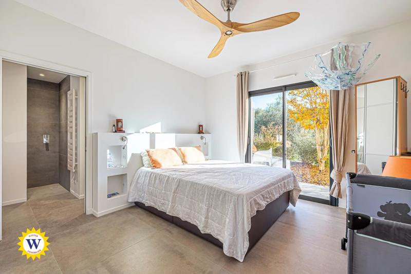 Maison - 194 m² - 5 pièces