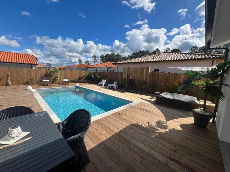 Villa - 117 m² - 6 pièces