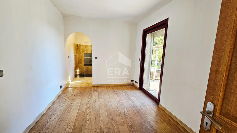 Maison - 170 m² - 3 pièces
