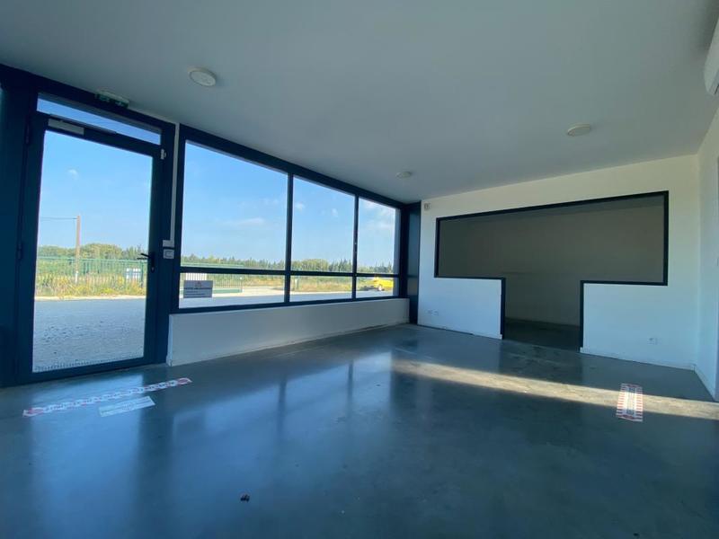 Entrepôt - 550 m² - 4 pièces