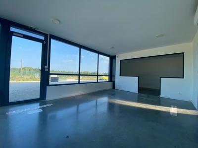 Entrepôt - 550 m² - 4 pièces