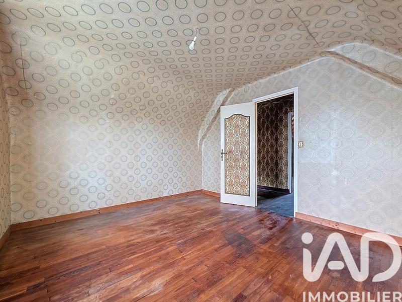 Maison - 111 m² - 5 pièces