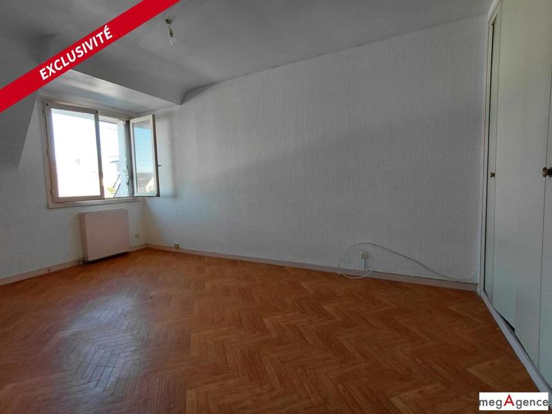 Maison - 83 m² - 4 pièces