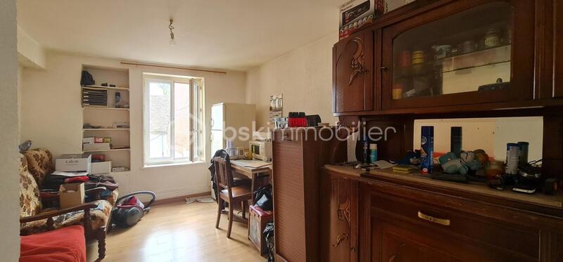 Immeuble - 101 m² - 5 pièces