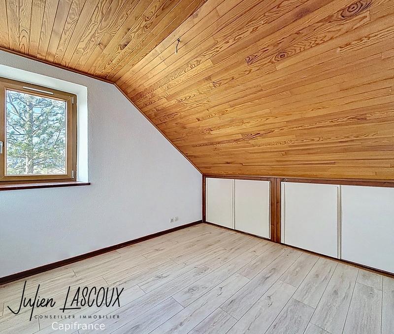 Appartement - 60 m² - 4 pièces