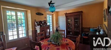 Maison de village - 242 m² - 10 pièces