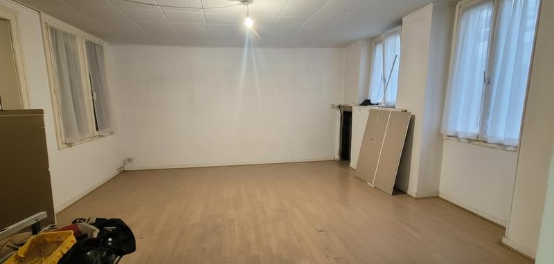 Local commercial - 49 m² - 3 pièces
