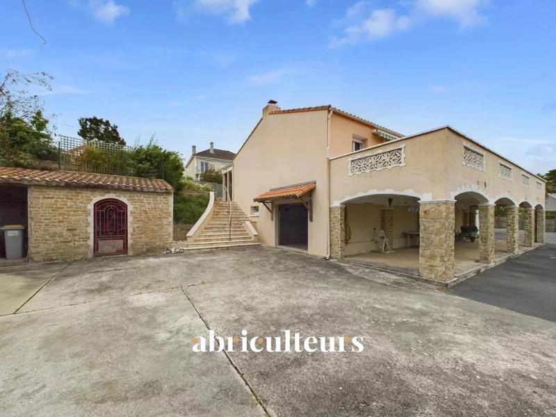 Maison ancienne - 150 m² - 6 pièces