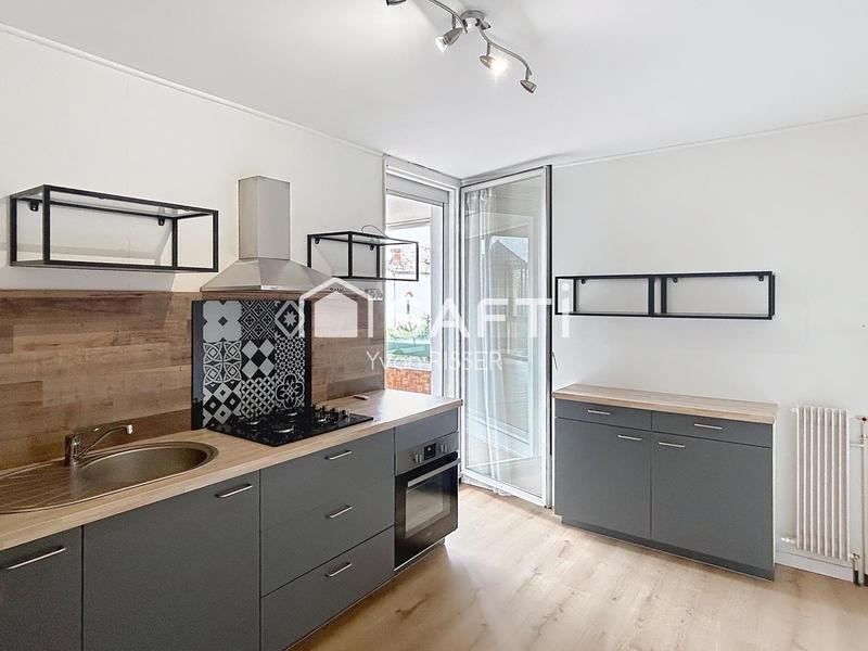 Appartement - 90 m² - 4 pièces