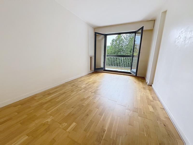 Appartement - 109 m² - 6 pièces