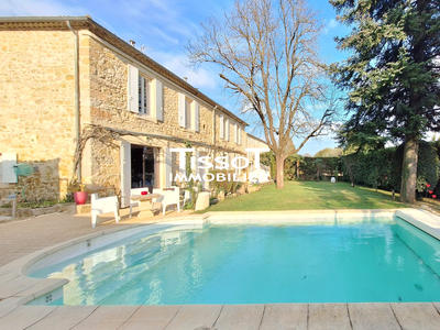 Maison ancienne - 239 m² - 7 pièces