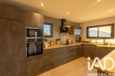 Maison de village - 142 m² - 4 pièces