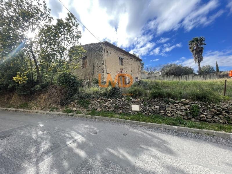 Terrain constructible - 881 m²