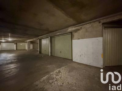 Parking - 16 m²