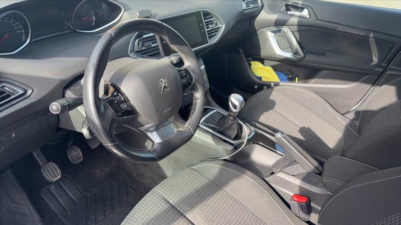 Peugeot 308 Sw 1.5 BlueHDi 130 Style