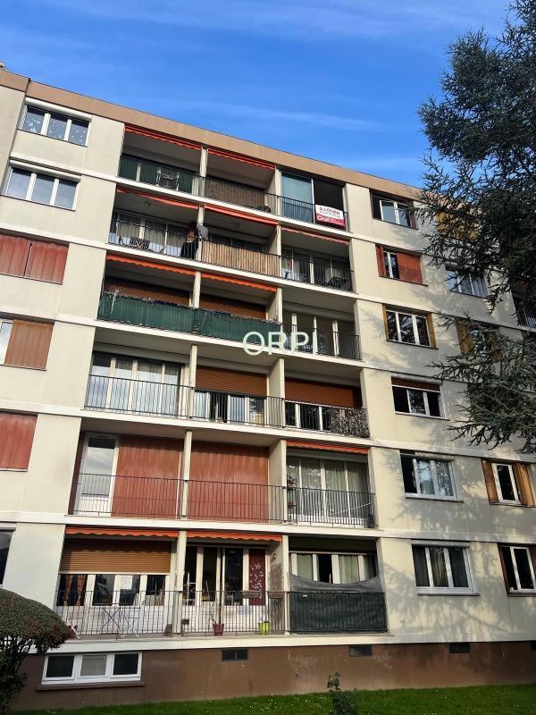Appartement - 70 m² - 4 pièces