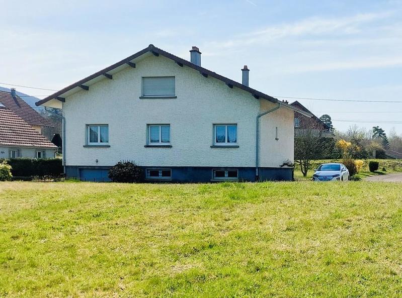 Maison traditionnelle - 130 m² - 5 pièces