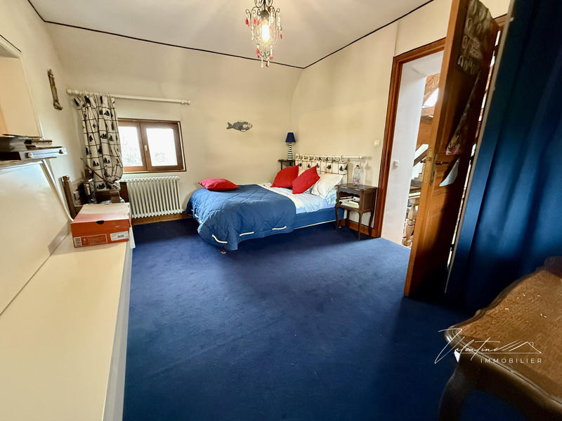 Maison - 322 m² - 7 pièces