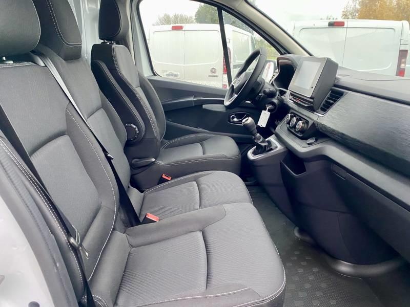 Nissan Primastar Fourgon L2h1 3t1 2.0 Dci 150 s/S Bvm n-Connecta