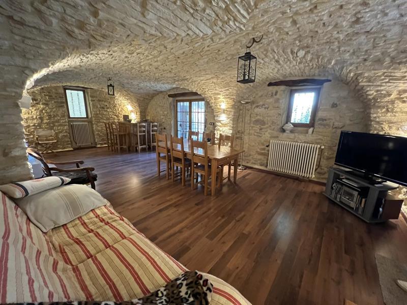 Maison de village - 285 m² - 12 pièces