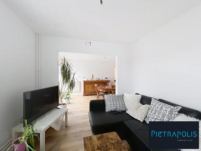 Appartement - 74 m² - 3 pièces
