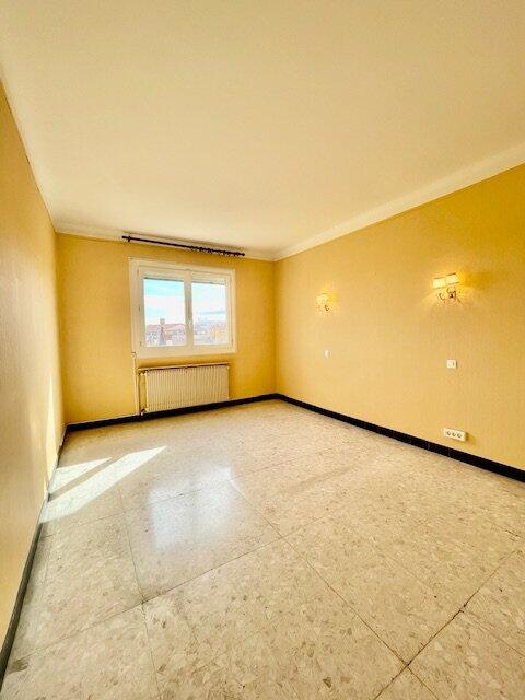 Appartement sur toit - 92 m² - 4 pièces