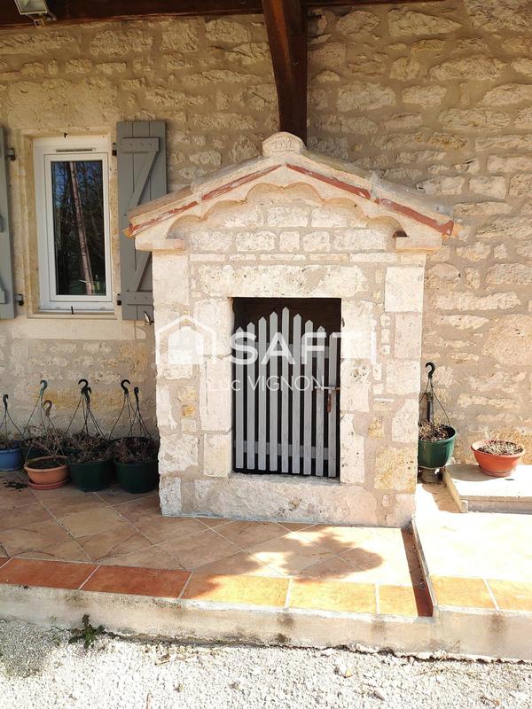 Maison - 267 m² - 11 pièces