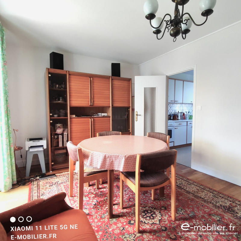 Maison - 87 m² - 6 pièces