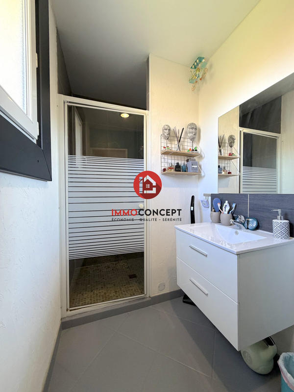 Maison - 162 m² - 6 pièces