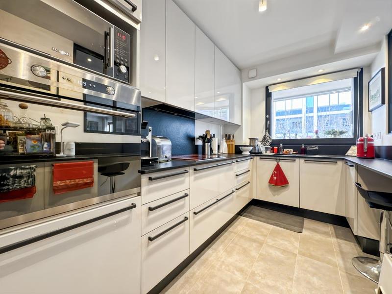 Appartement - 87 m² - 4 pièces