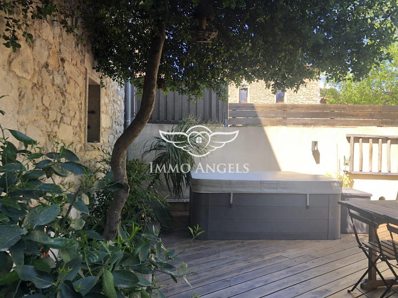 Maison ancienne - 289 m² - 11 pièces