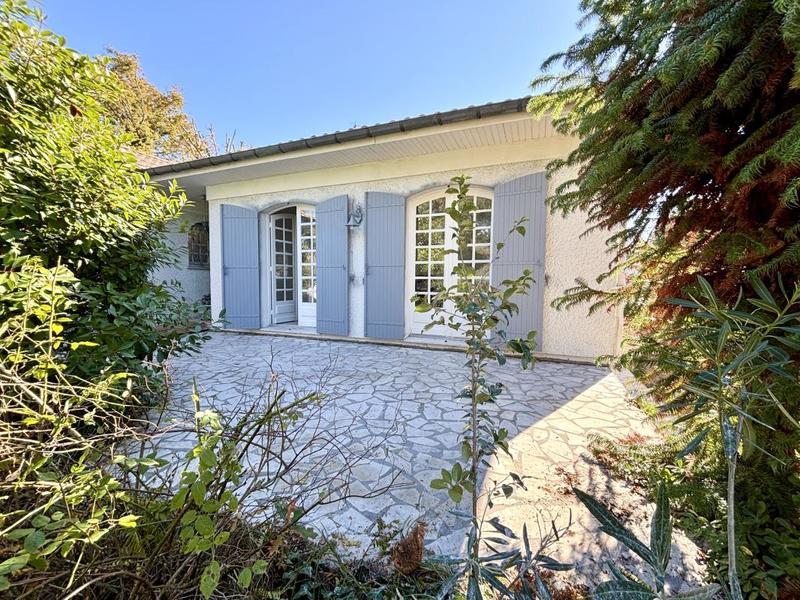 Maison - 170 m² - 6 pièces