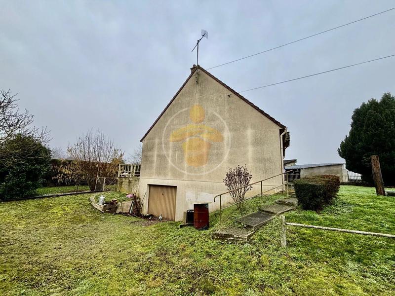 Maison - 85 m² - 4 pièces