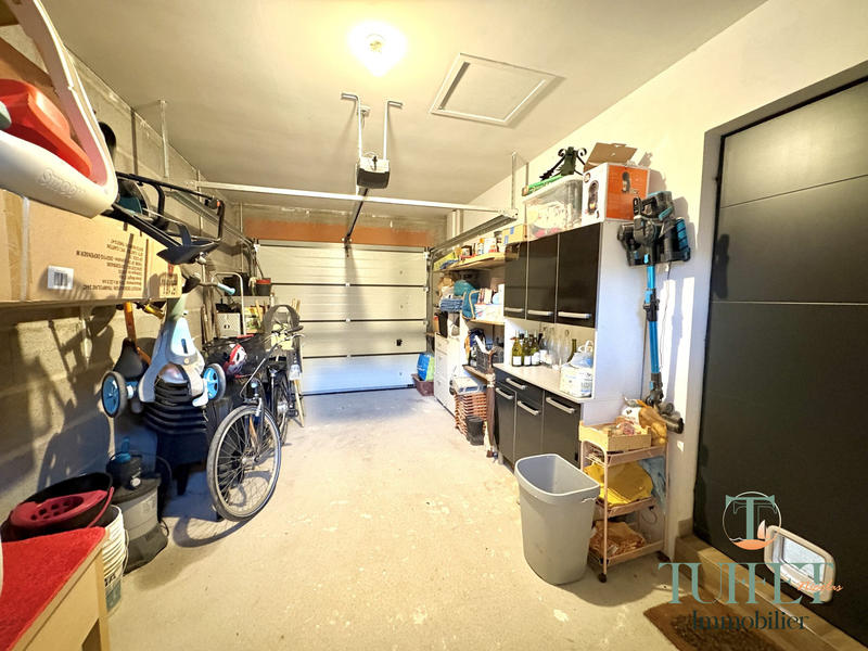 Maison - 93 m² - 4 pièces