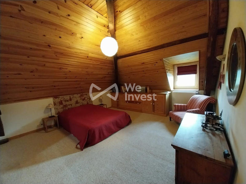 Maison - 315 m² - 10 pièces