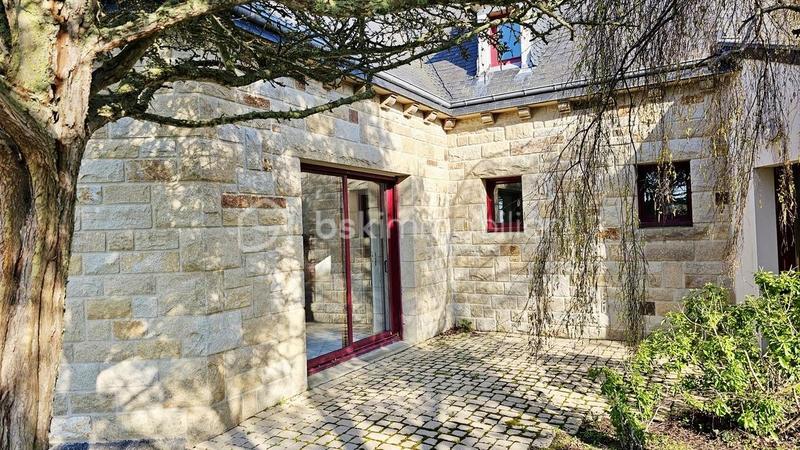 Maison en pierre - 170 m² - 7 pièces