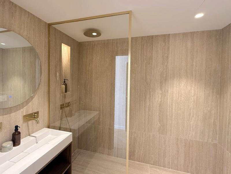 Villa - 247 m² - 6 pièces