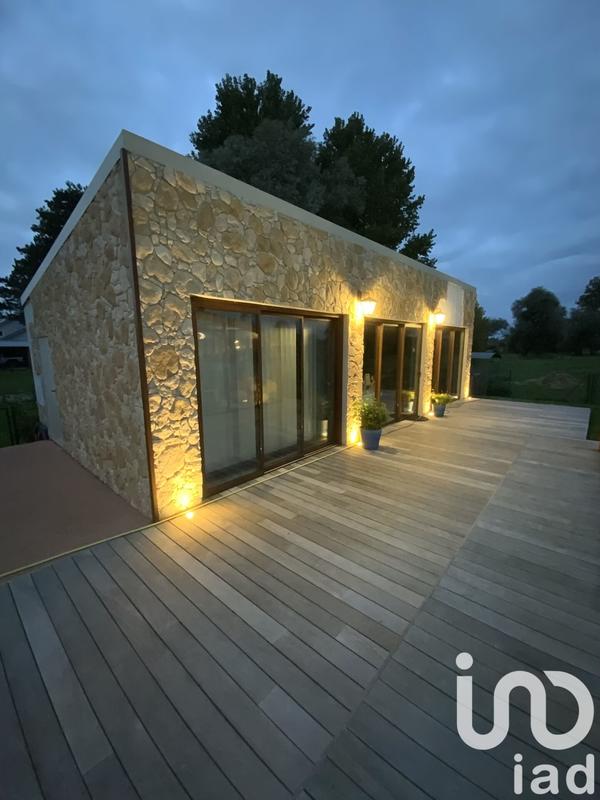 Maison - 362 m² - 9 pièces