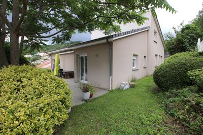 Maison - 156 m² - 7 pièces