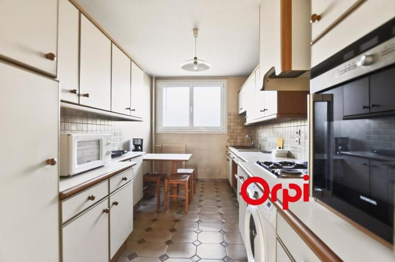 Appartement - 74 m² - 4 pièces