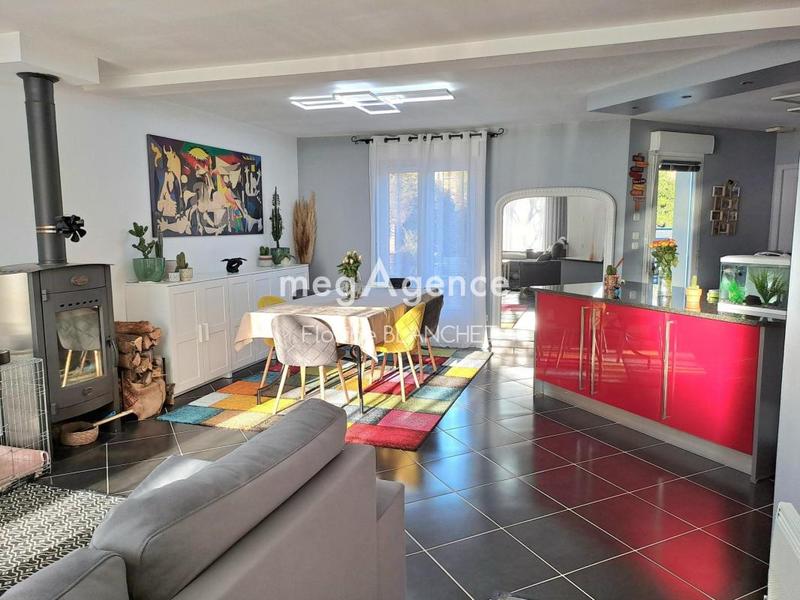 Maison - 134 m² - 6 pièces